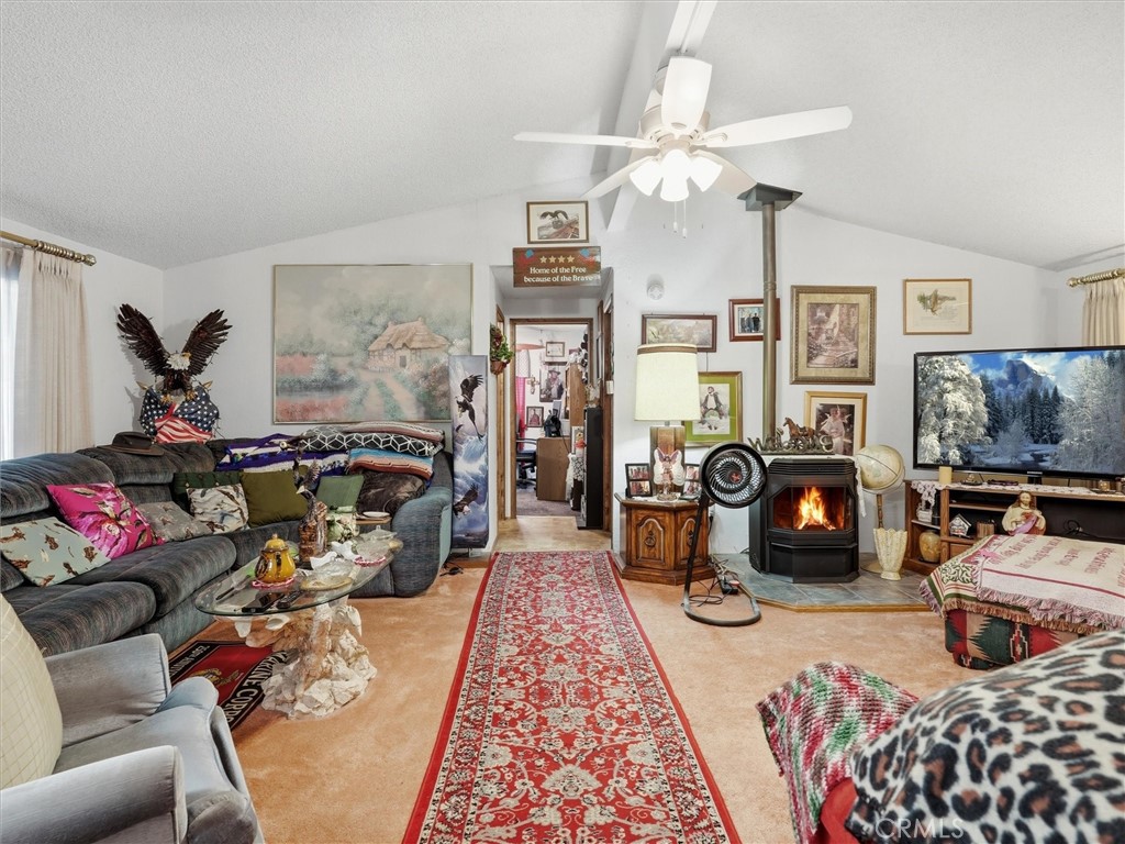 39737 Road 274 #34, Bass Lake, CA 93604