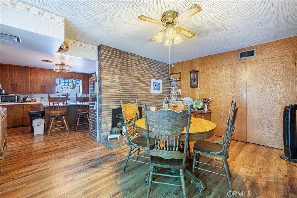 748 N East, Reedley, CA 93654