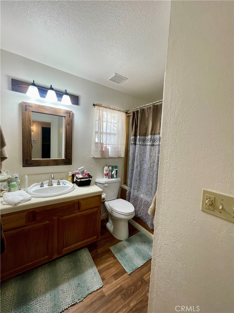 40596 Road 222, Bass Lake, CA 93604