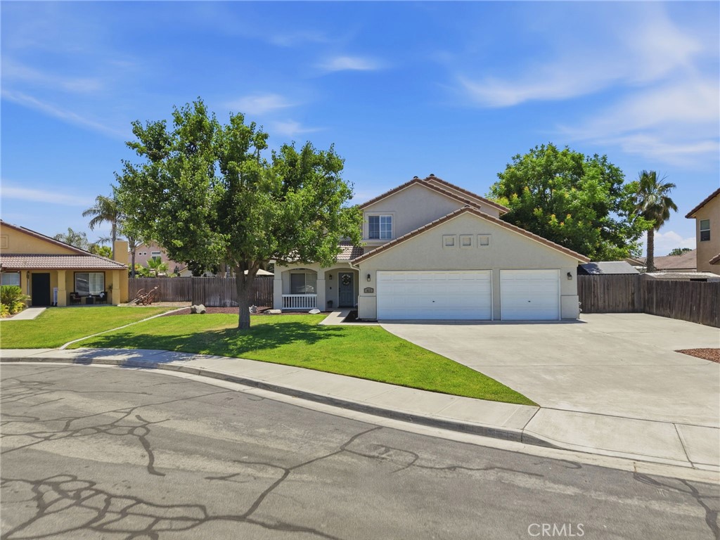 917 Margaret, Hanford, CA 93230