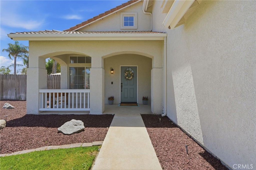 917 Margaret, Hanford, CA 93230