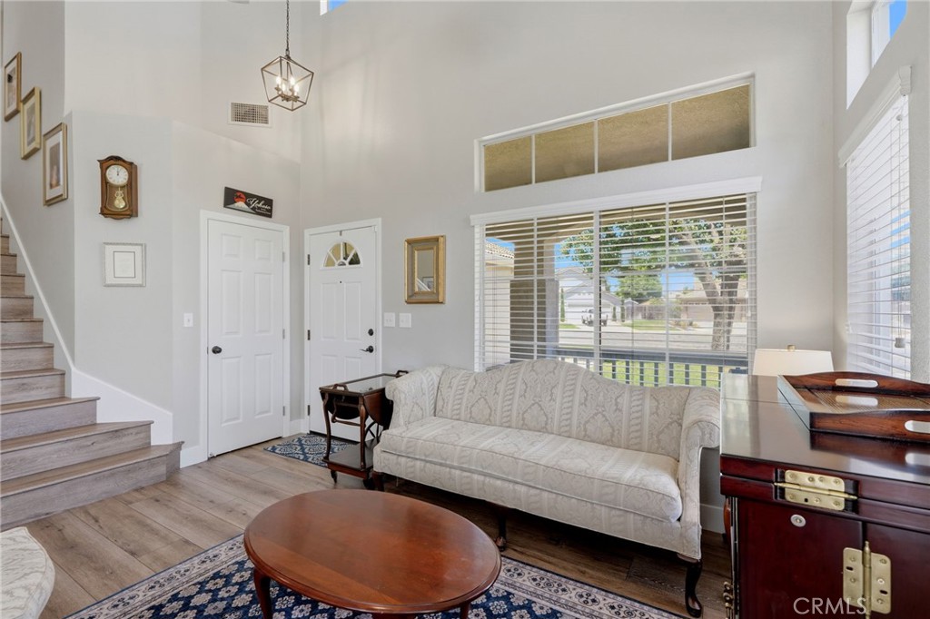 917 Margaret, Hanford, CA 93230