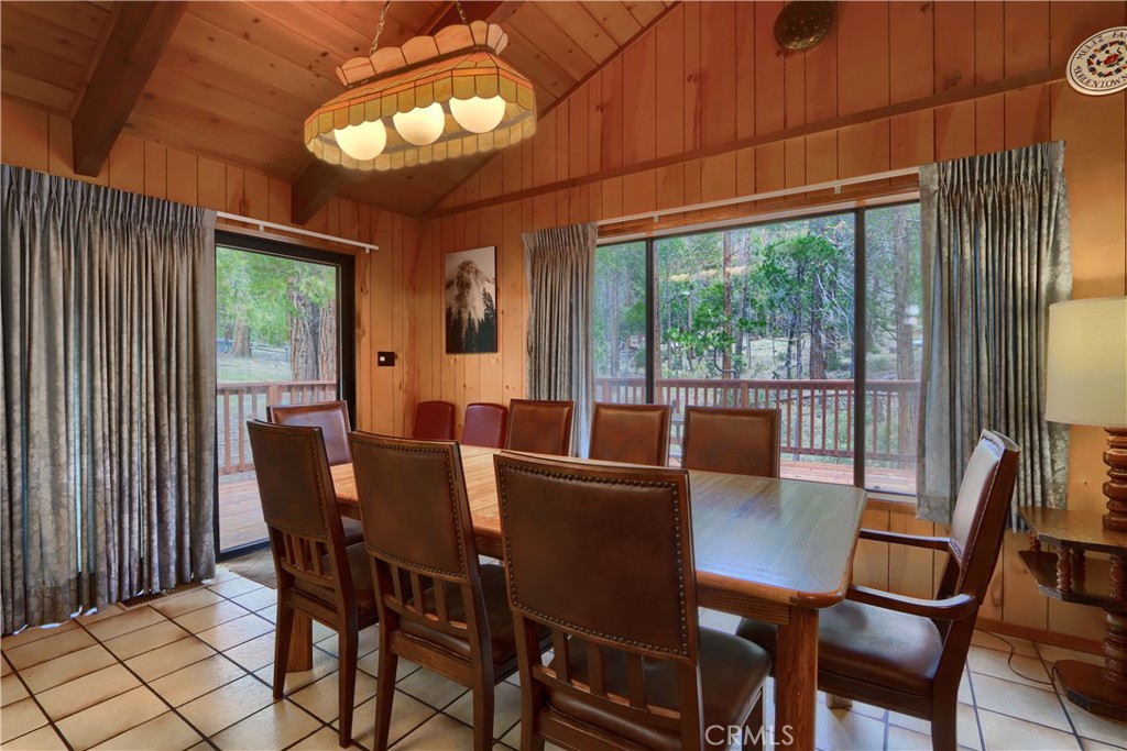 8041 Chilnualna Falls, Wawona, CA 95389
