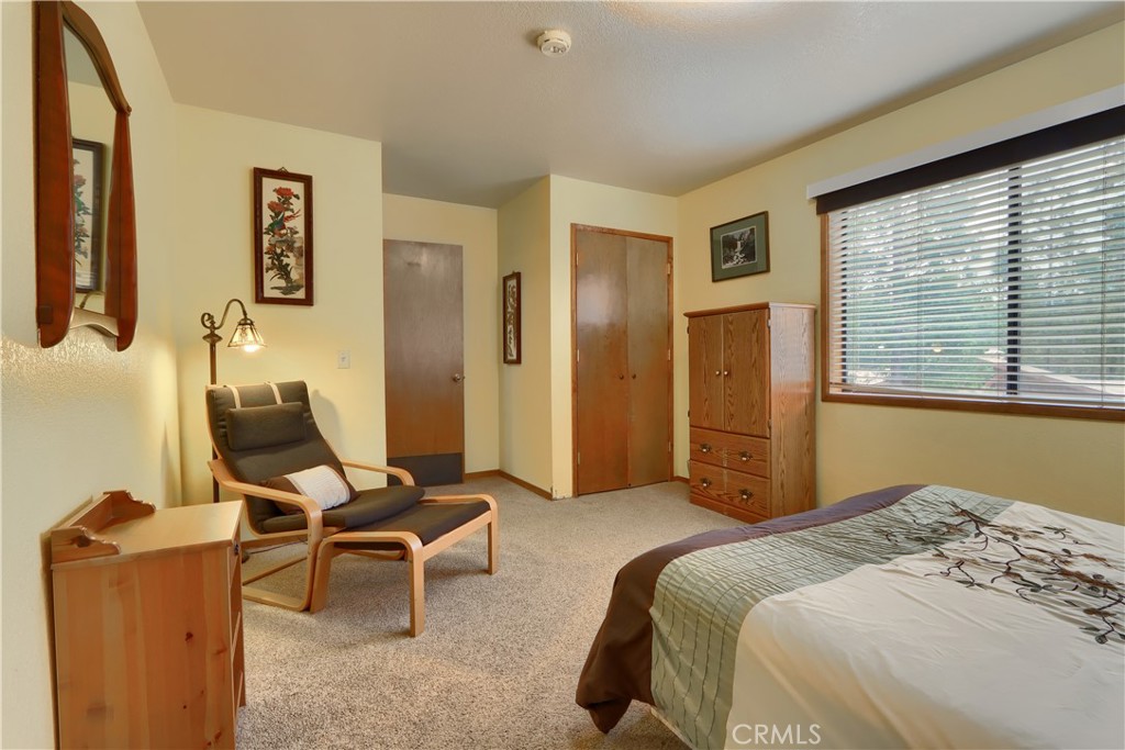 8041 Chilnualna Falls, Wawona, CA 95389