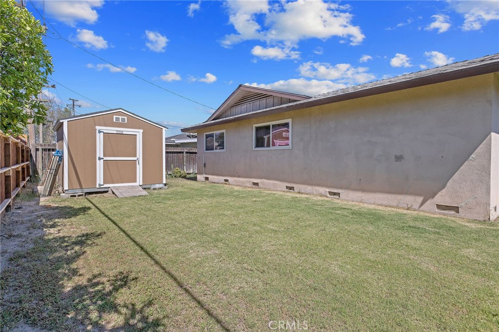 1585 Mulberry Ln, Lemoore, CA 93245