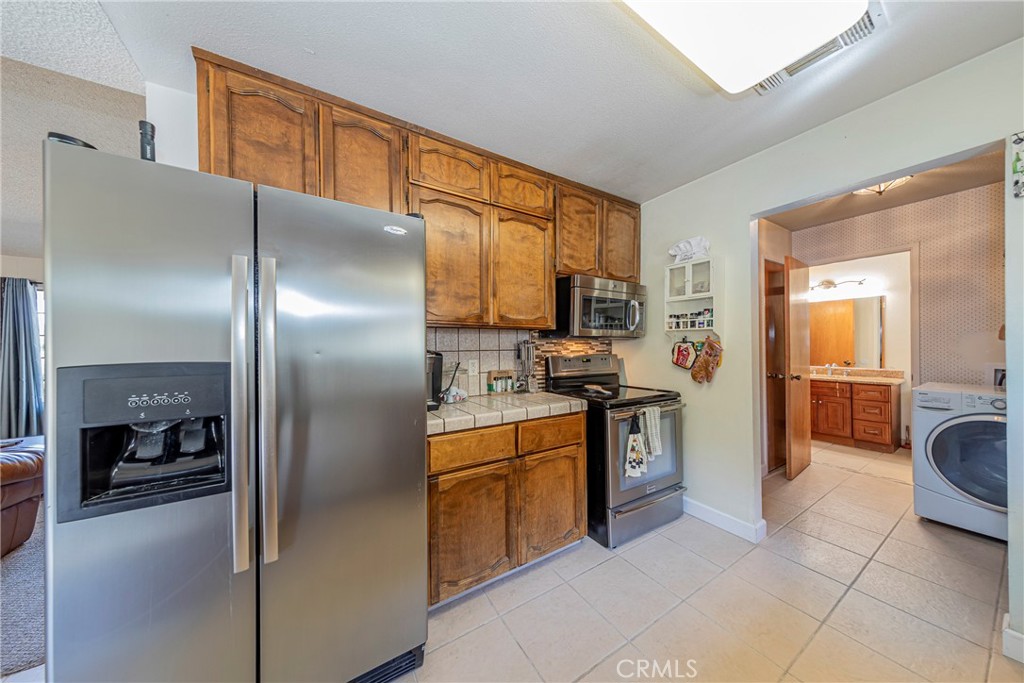 29610 Kit Carson Ct, Coarsegold, CA 93614