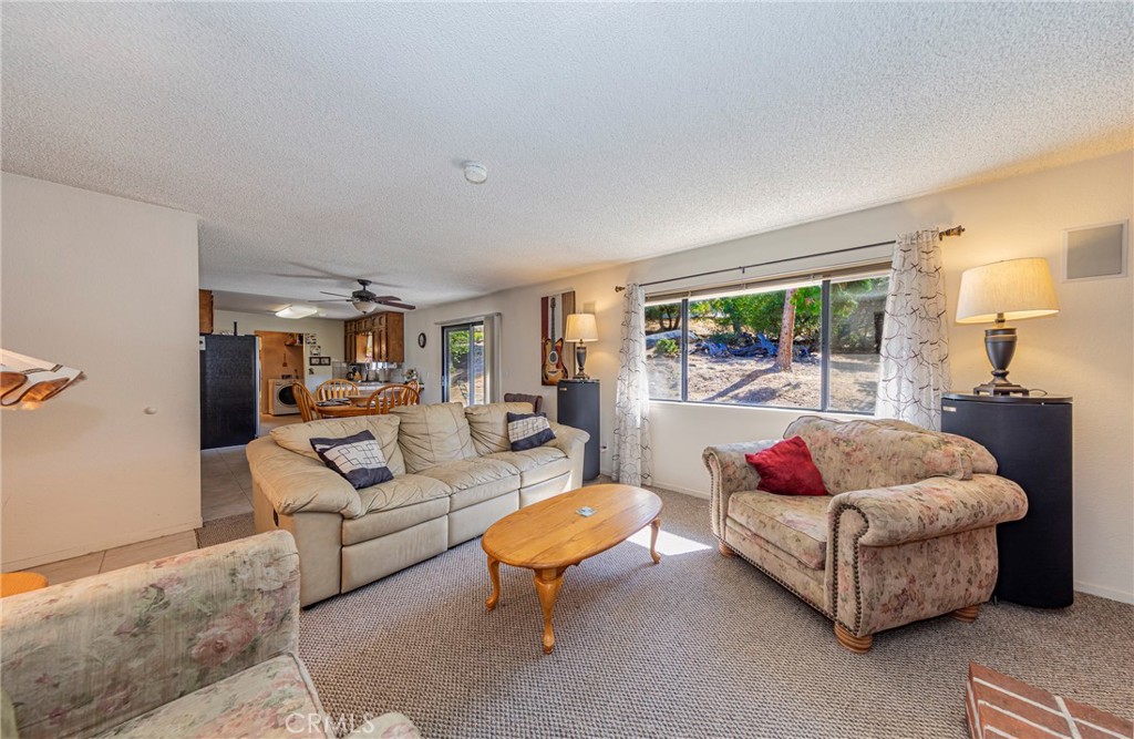 29610 Kit Carson Ct, Coarsegold, CA 93614