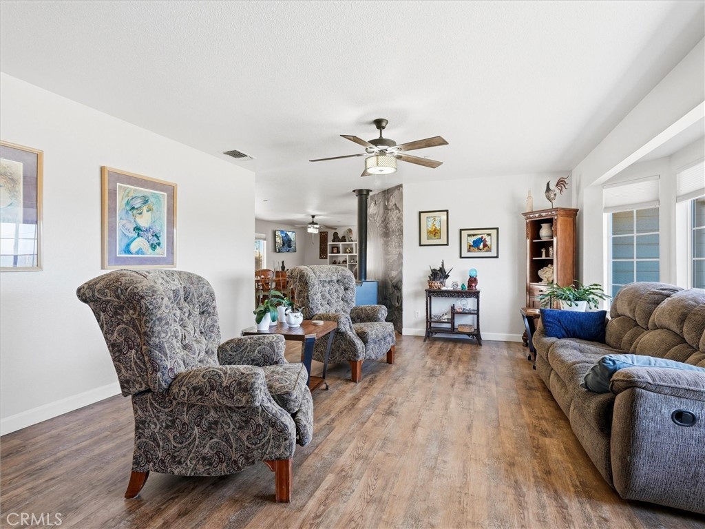 30491 Sentinel Dr, Coarsegold, CA 93614