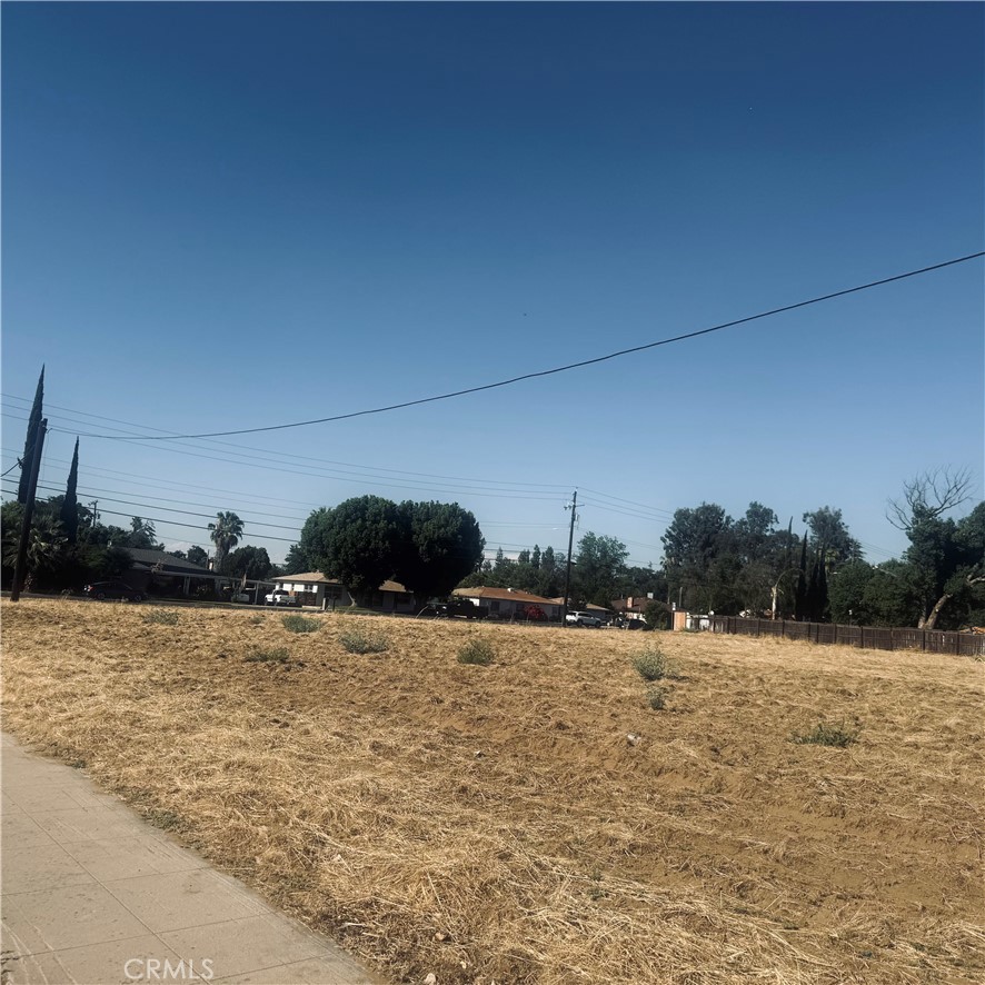 127 S Fine, Fresno, CA 93727