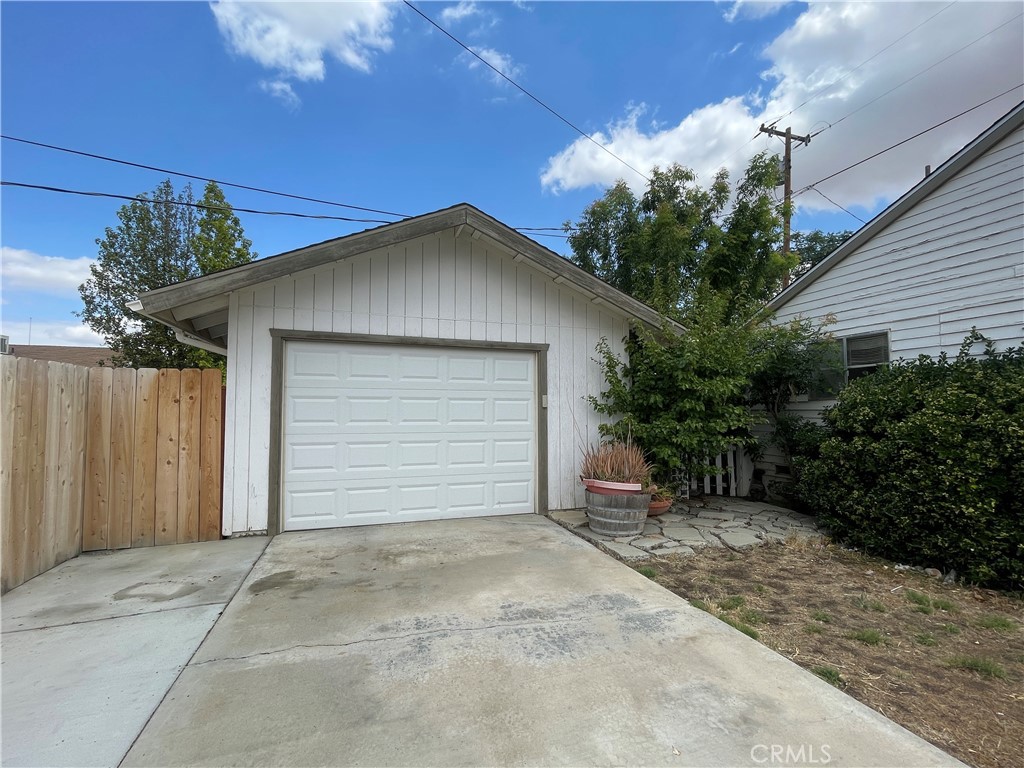 356 California St, Coalinga, CA 93210
