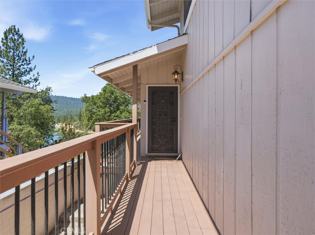 37516 Road 274, Bass Lake, CA 93604