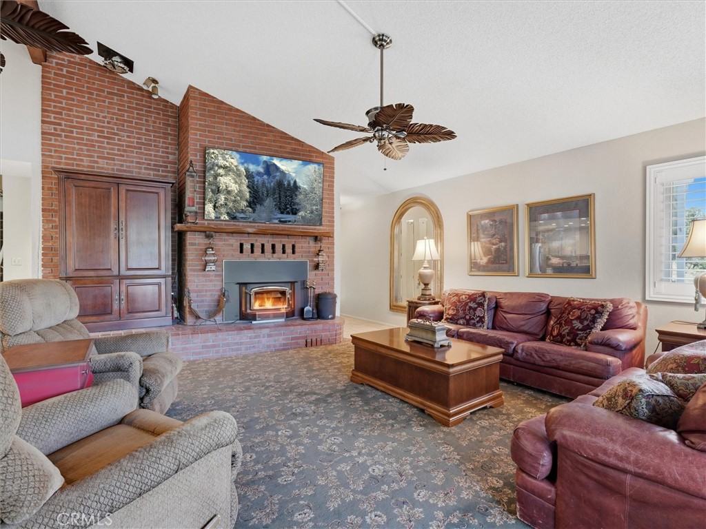 37516 Road 274, Bass Lake, CA 93604