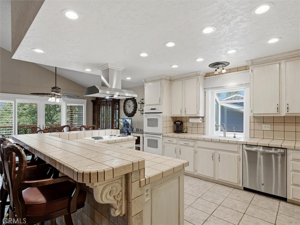 37516 Road 274, Bass Lake, CA 93604