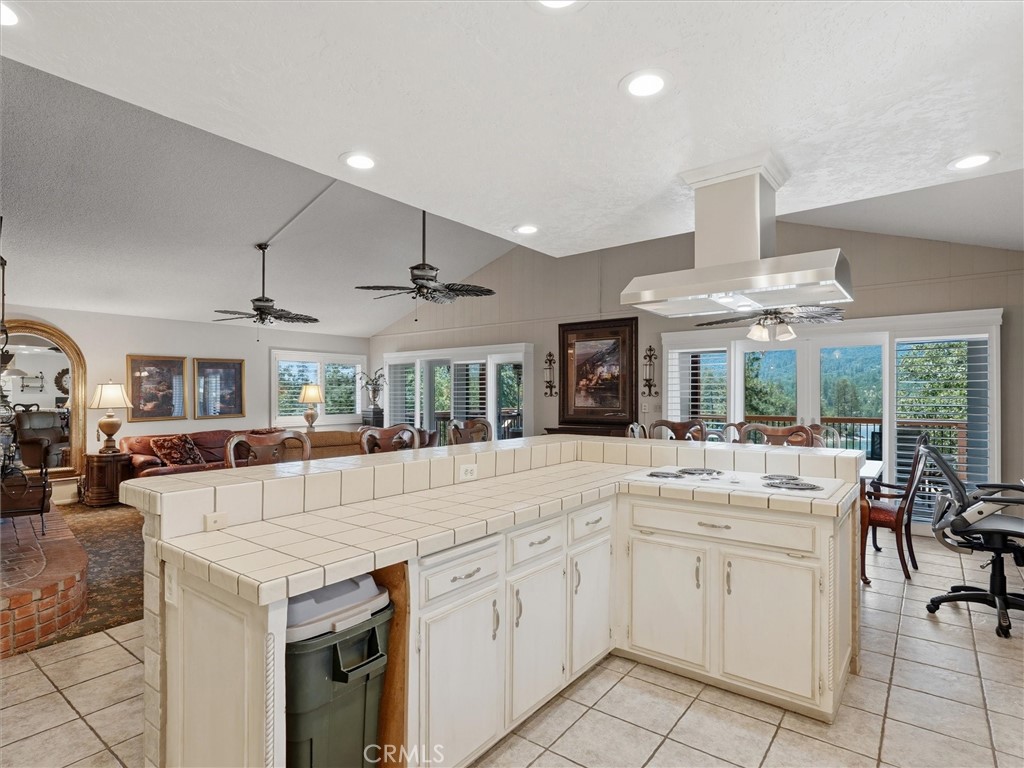 37516 Road 274, Bass Lake, CA 93604