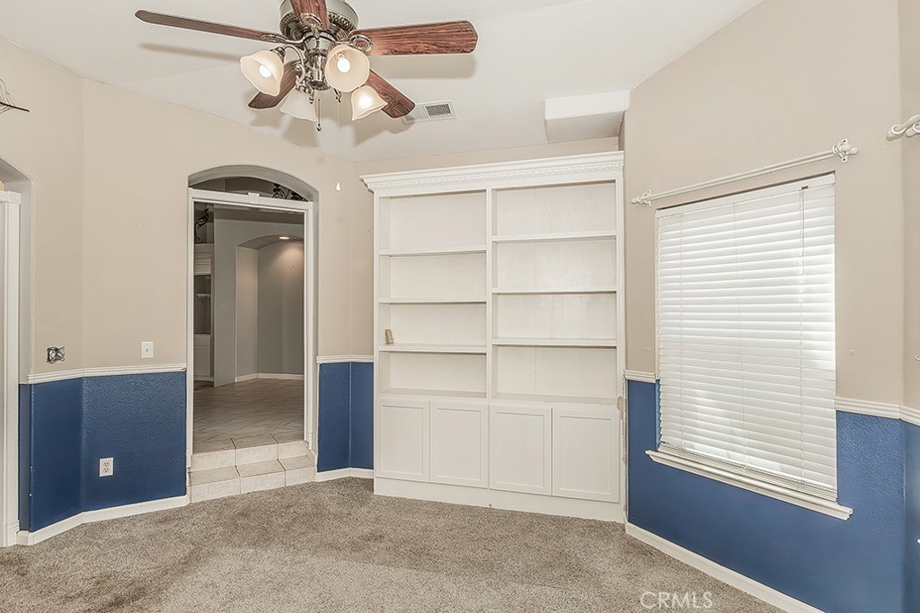 6589 E Michigan, Fresno, CA 93727