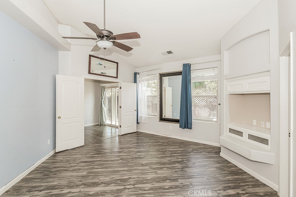 6589 E Michigan, Fresno, CA 93727