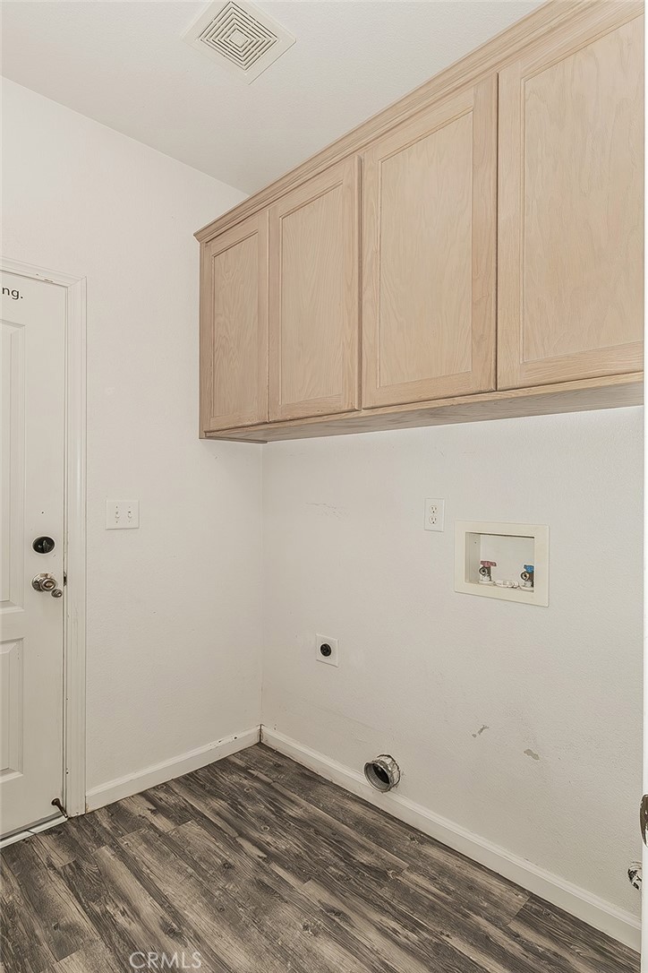 6589 E Michigan, Fresno, CA 93727