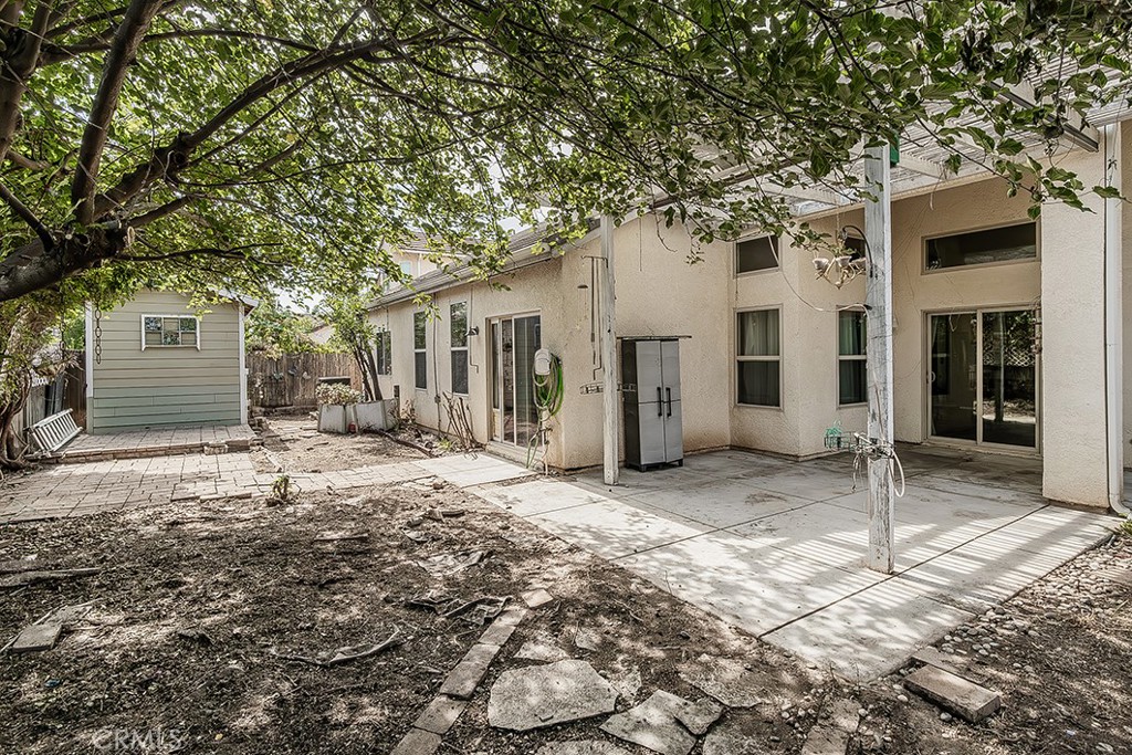 6589 E Michigan, Fresno, CA 93727