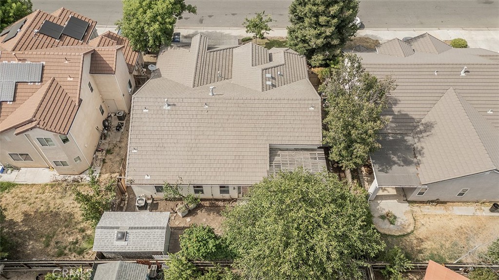 6589 E Michigan, Fresno, CA 93727