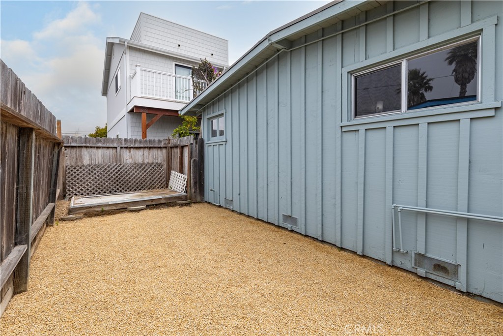 351 Nevis St, Morro Bay, CA 93442