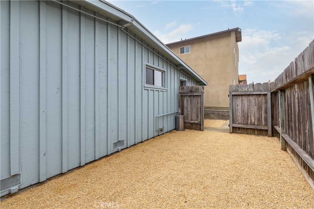 351 Nevis St, Morro Bay, CA 93442