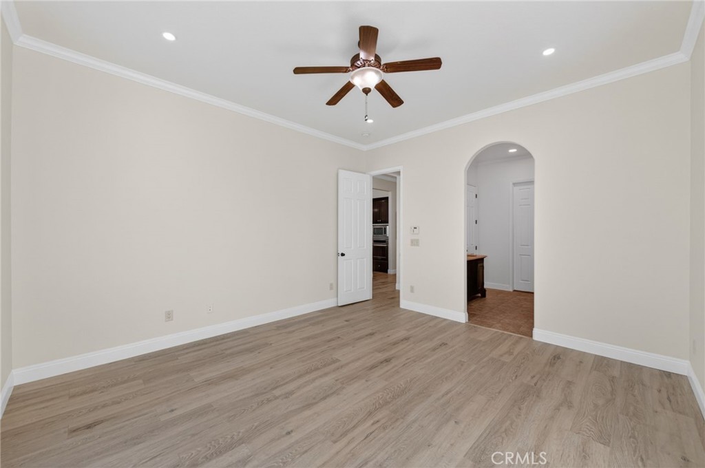 1563 E Via Mirasol, Fresno, CA 93730