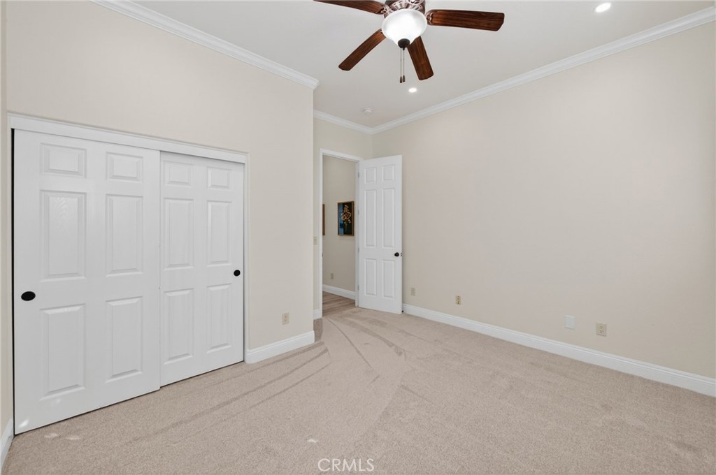 1563 E Via Mirasol, Fresno, CA 93730
