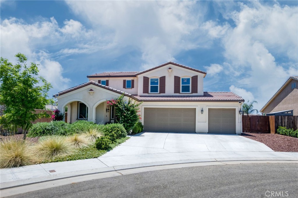 3594 Amanecer, Clovis, CA 93619