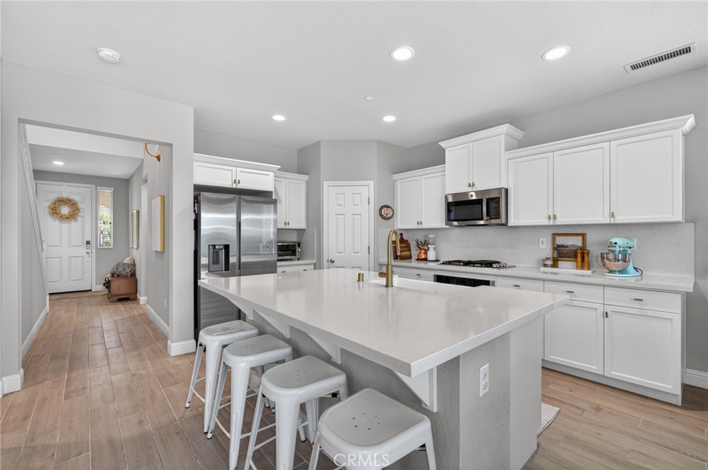 3594 Amanecer, Clovis, CA 93619