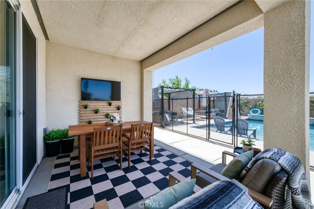 3594 Amanecer, Clovis, CA 93619
