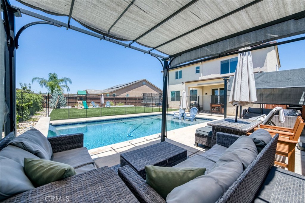 3594 Amanecer, Clovis, CA 93619