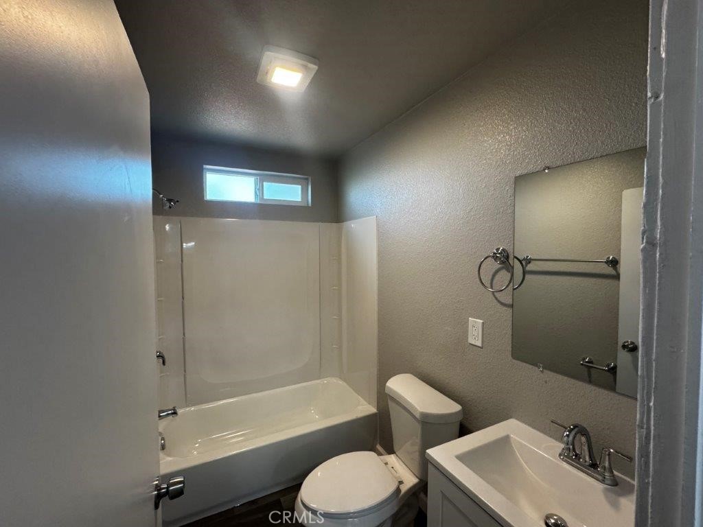 450 N 6th, Coalinga, CA 93210