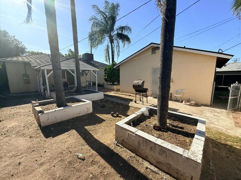 728 N Palm, Fresno, CA 93728