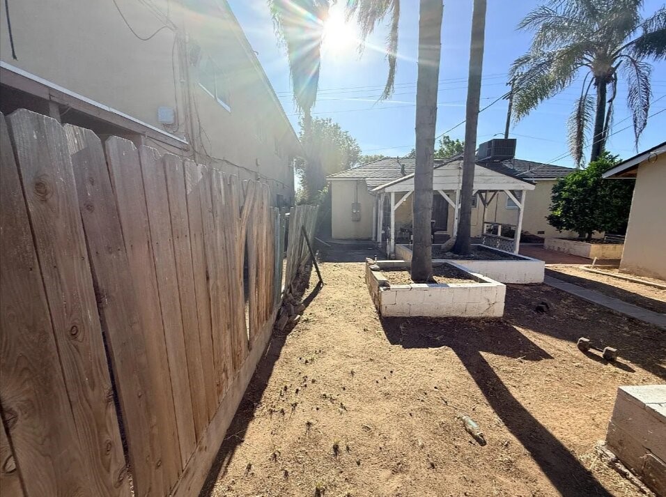 728 N Palm, Fresno, CA 93728