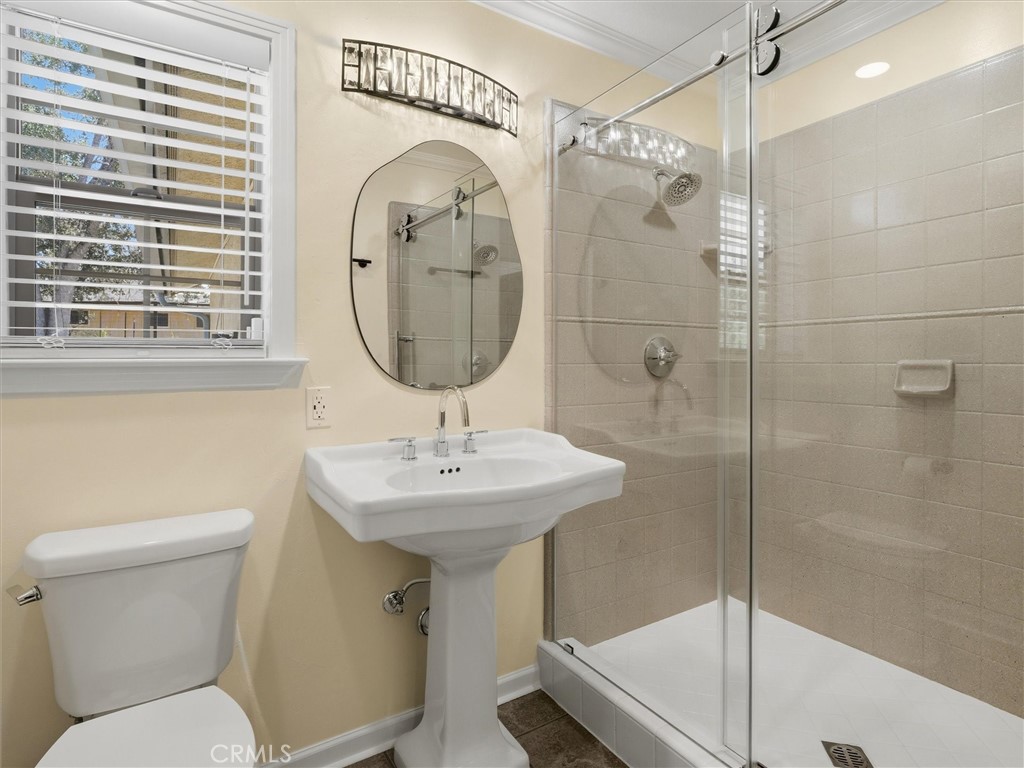 42781 Badger Circle Dr, Coarsegold, CA 93614