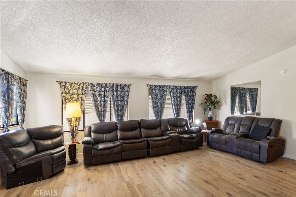 1500 Held, Modesto, CA 95355