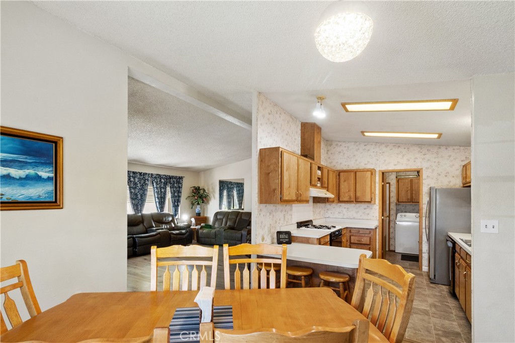 1500 Held, Modesto, CA 95355