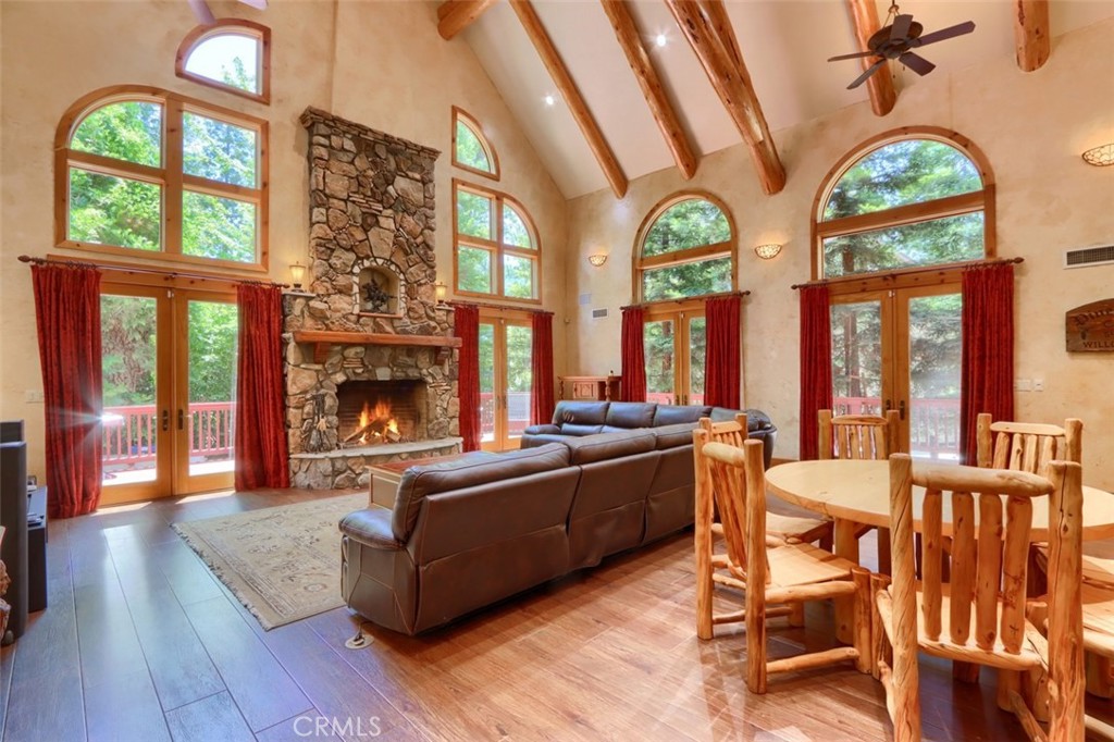 54736 Willow Cove Rd, Bass Lake, CA 93604