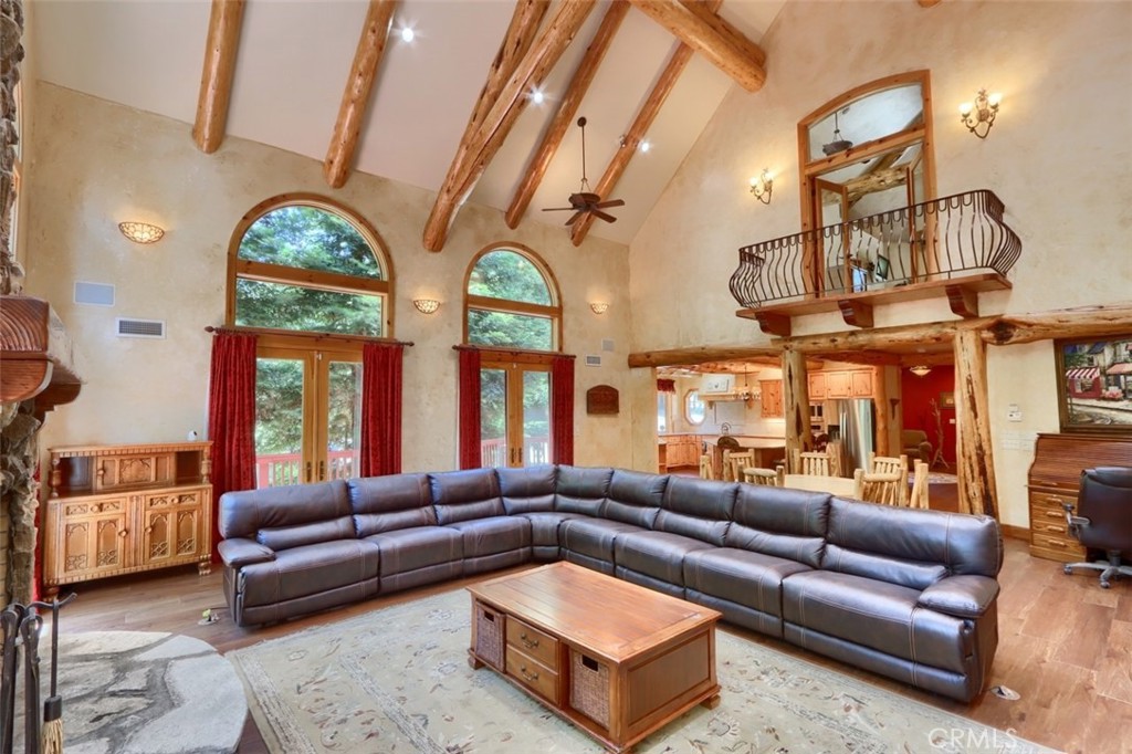 54736 Willow Cove Rd, Bass Lake, CA 93604