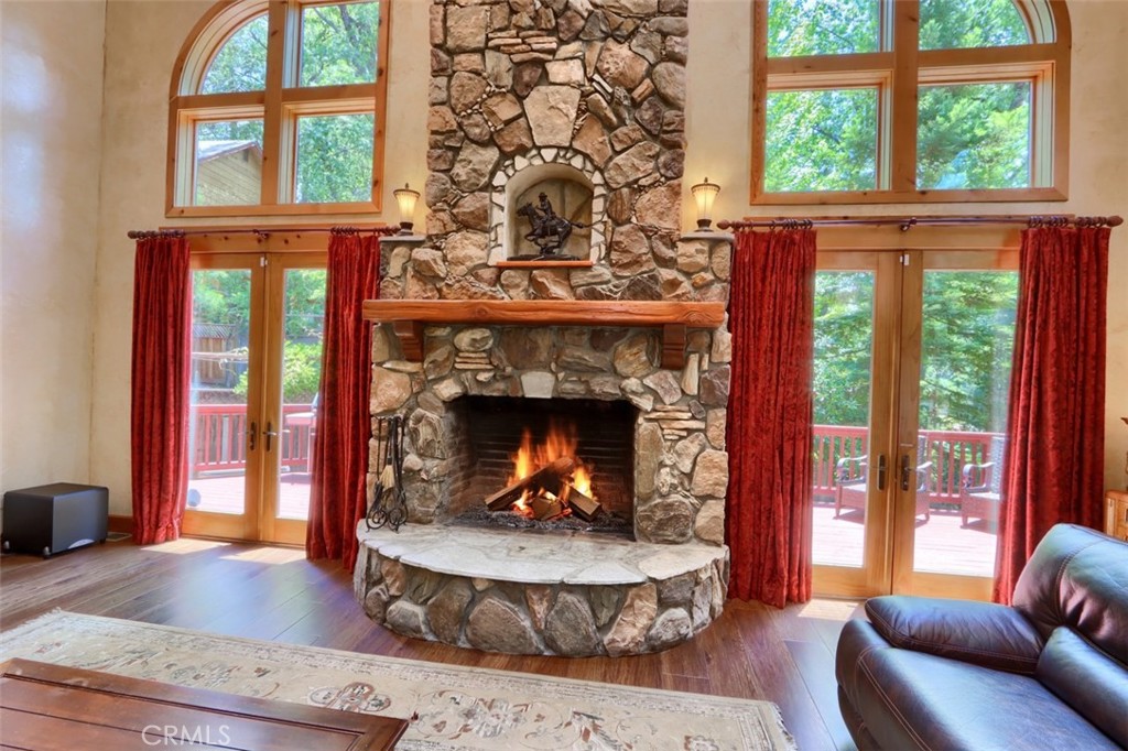 54736 Willow Cove Rd, Bass Lake, CA 93604