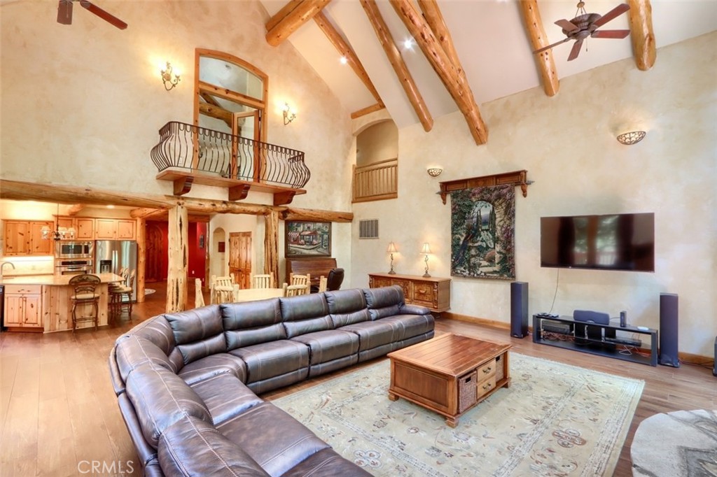 54736 Willow Cove Rd, Bass Lake, CA 93604