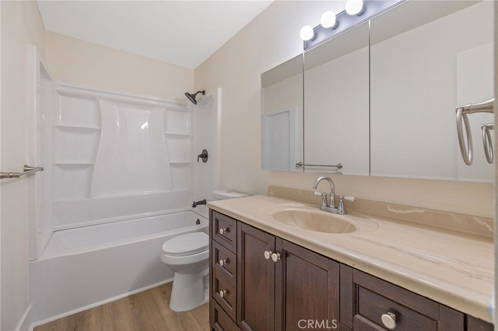 988 Laurel, Lindsay, CA 93247