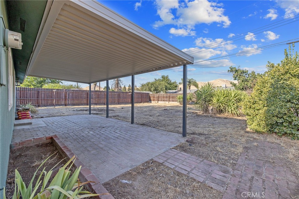 988 Laurel, Lindsay, CA 93247