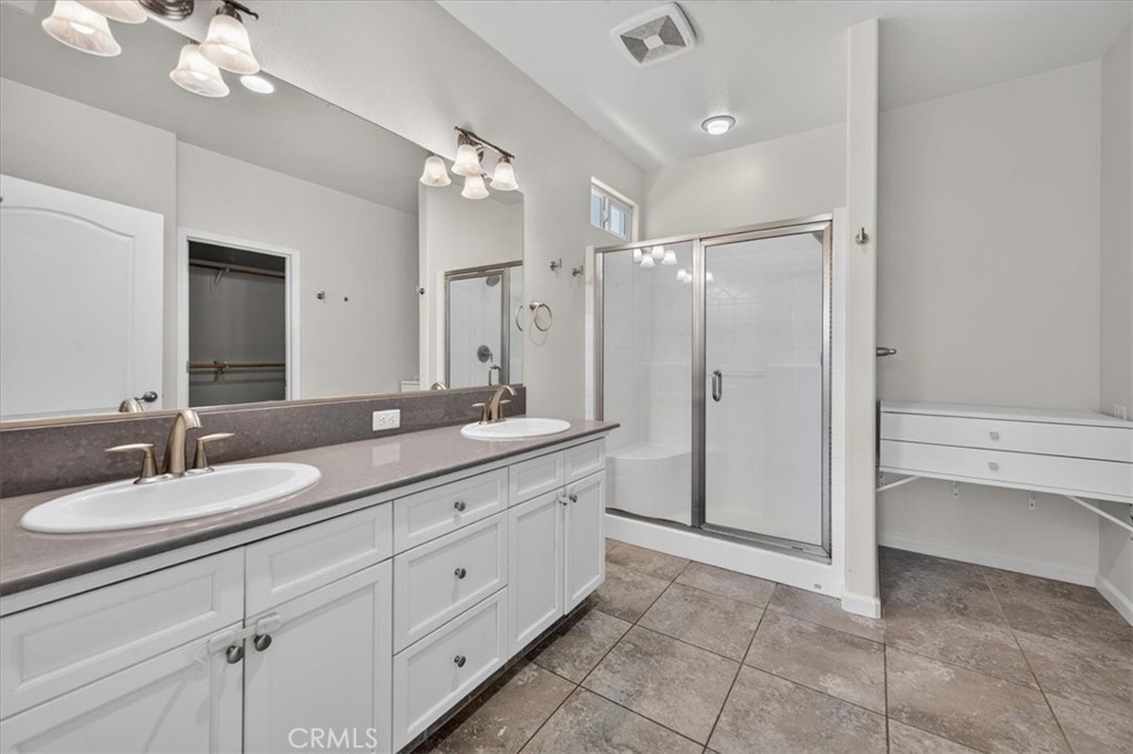 3532 Hampton, Clovis, CA 93619