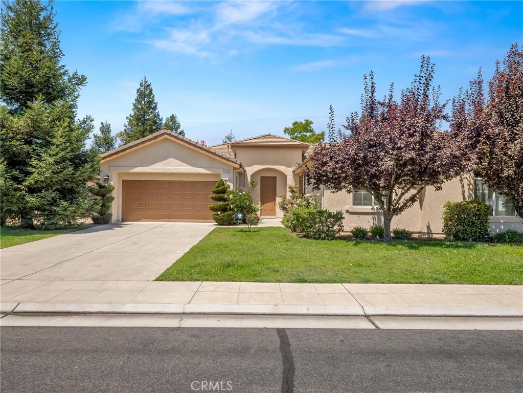 2222 Carson, Clovis, CA 93611