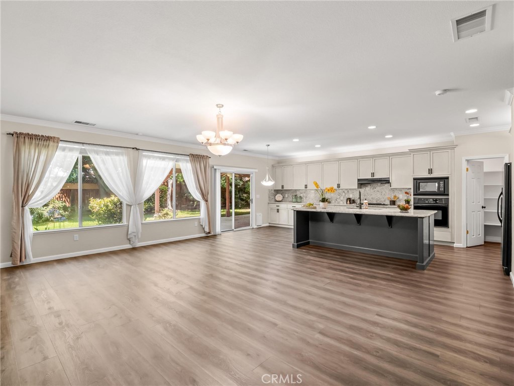 2222 Carson, Clovis, CA 93611