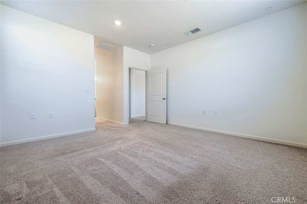 636 N Apricot, Fresno, CA 93727
