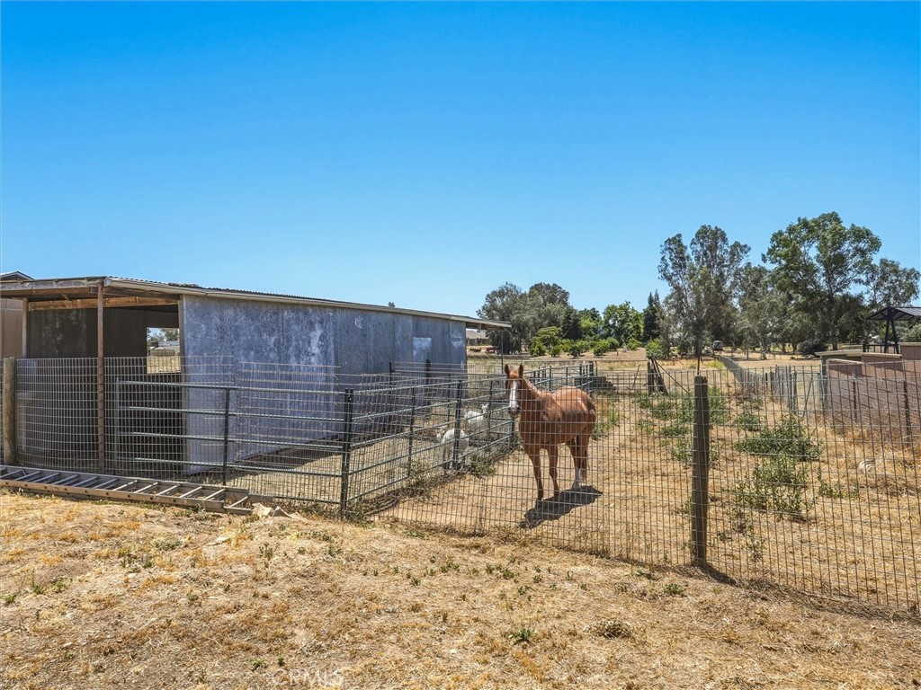 30664 Donald Ave, Madera, CA 93636