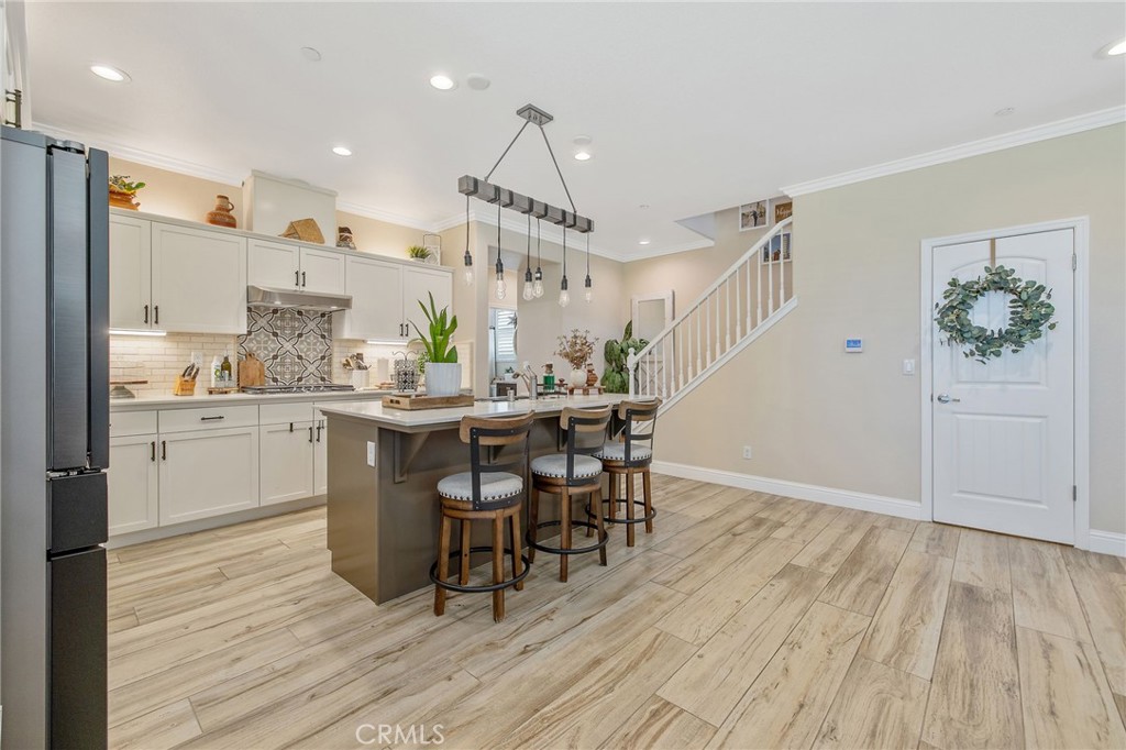 908 Tuscany Ct, Lemoore, CA 93245