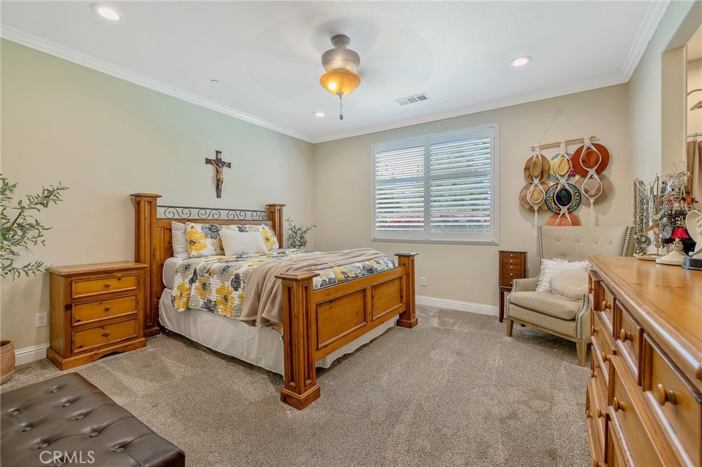 908 Tuscany Ct, Lemoore, CA 93245